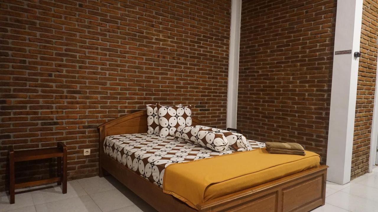 Genthong Homestay Magelang Exterior foto
