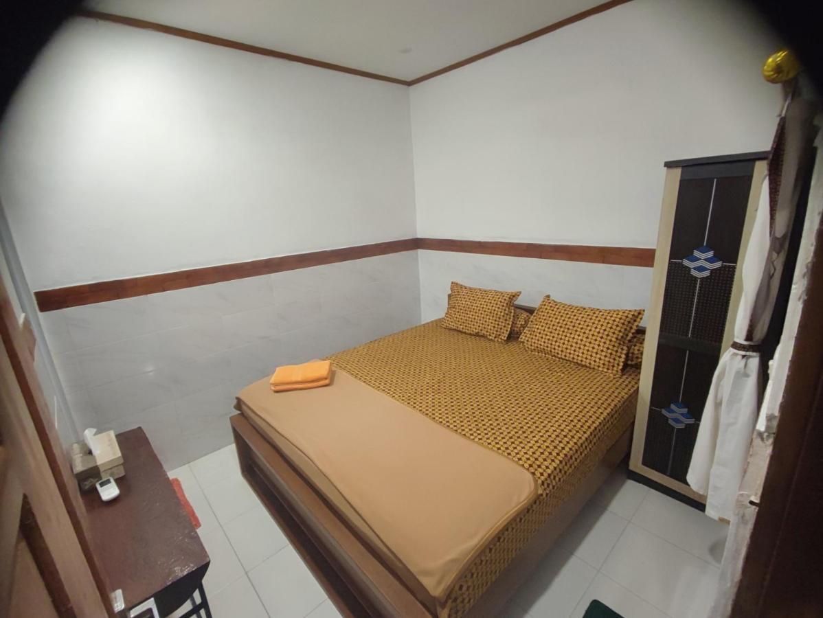 Genthong Homestay Magelang Exterior foto