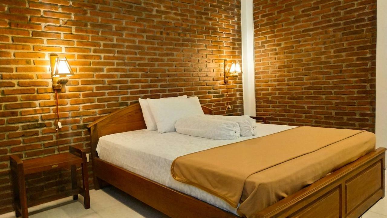 Genthong Homestay Magelang Exterior foto
