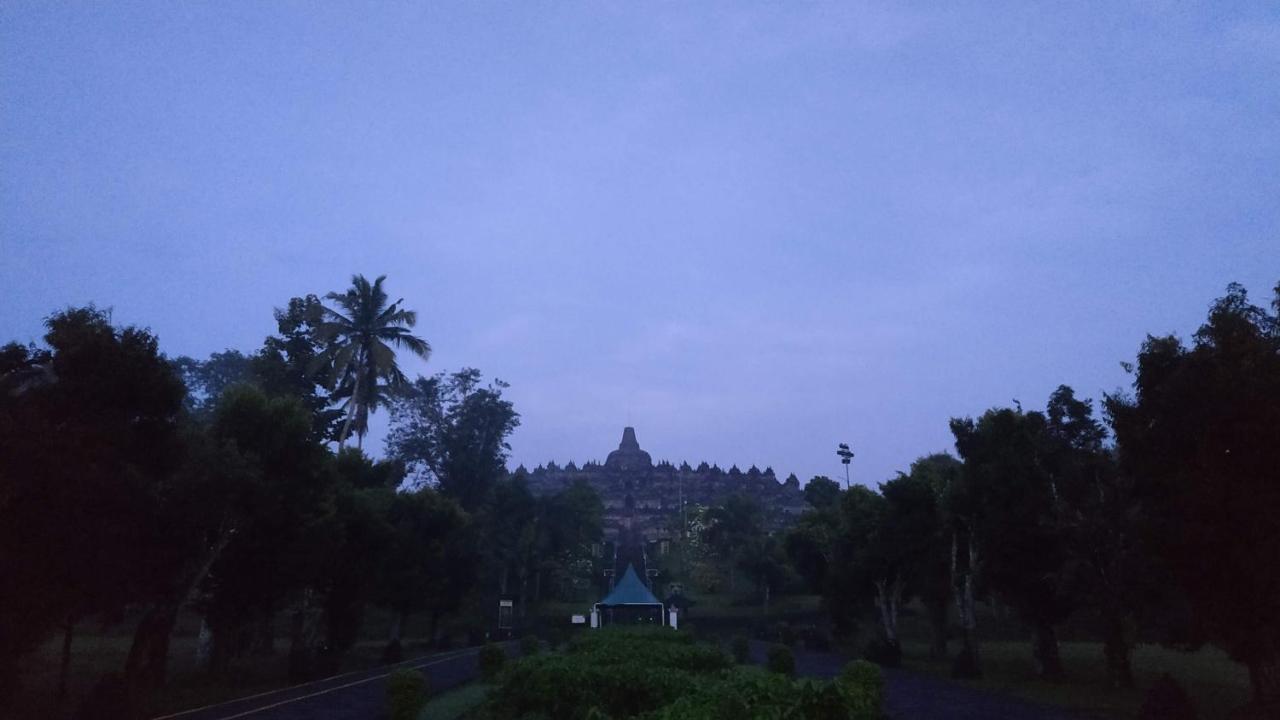 Genthong Homestay Magelang Exterior foto